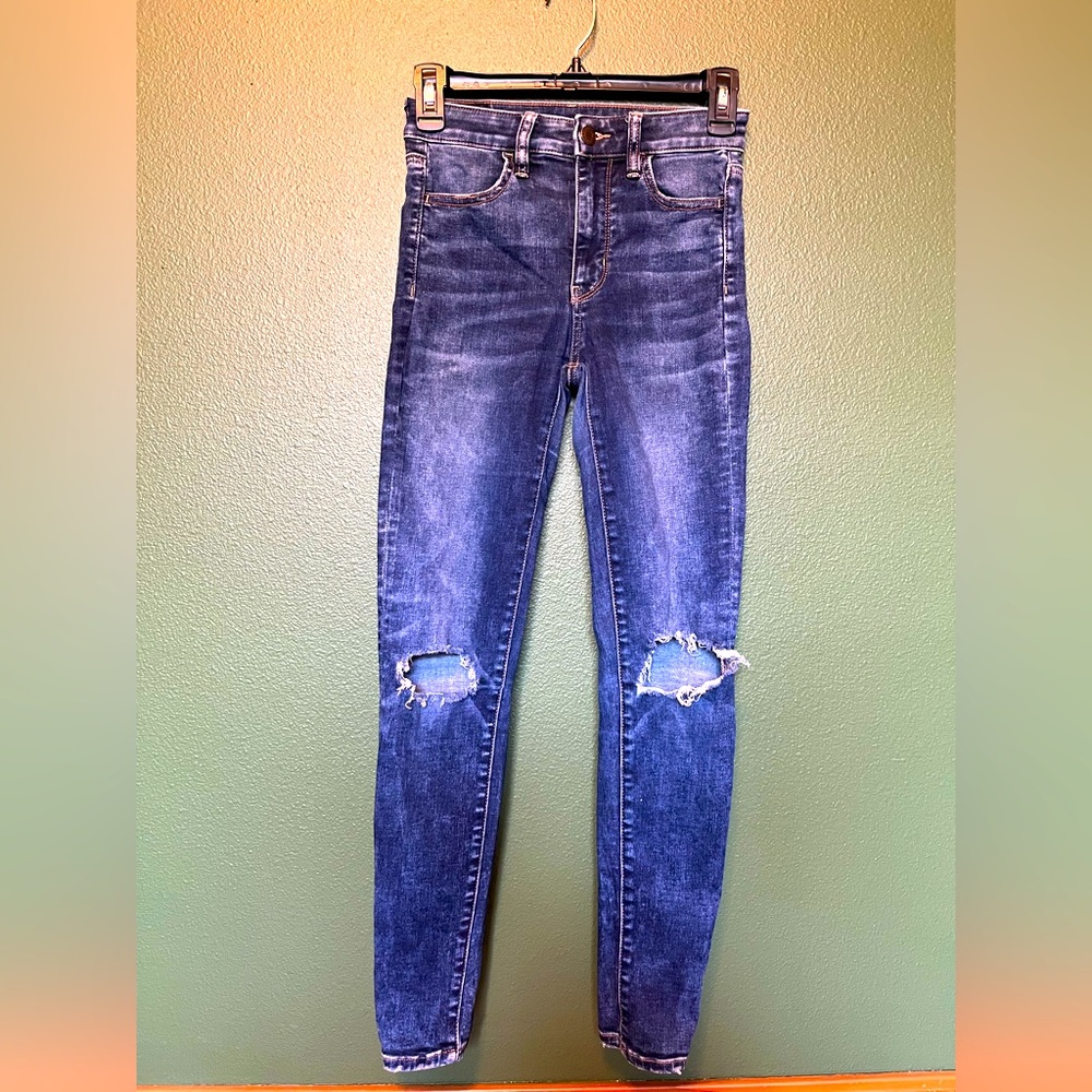 American Eagle ripped skinny jeans